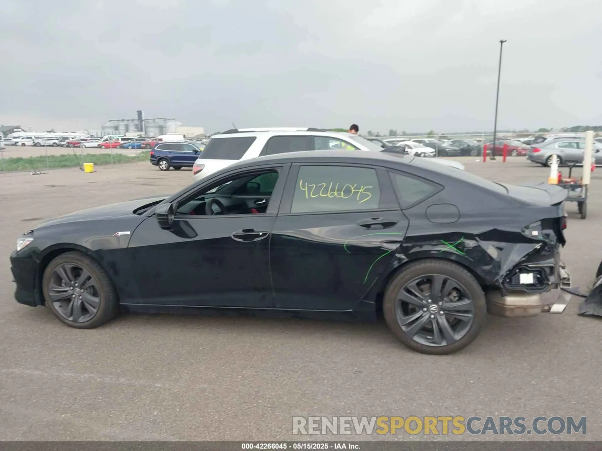 14 Photograph of a damaged car 19UUB6F58MA011427 ACURA TLX 2021