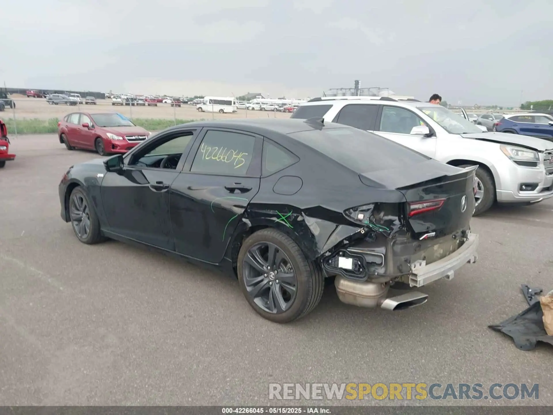 3 Photograph of a damaged car 19UUB6F58MA011427 ACURA TLX 2021