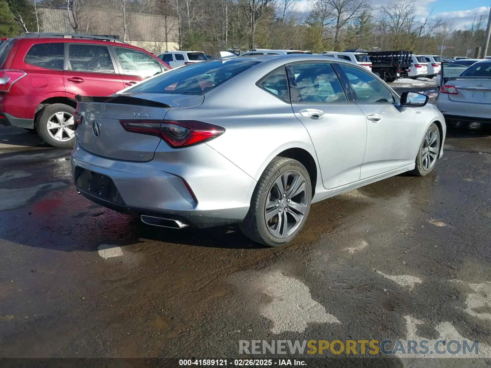 4 Photograph of a damaged car 19UUB6F5XMA012031 ACURA TLX 2021