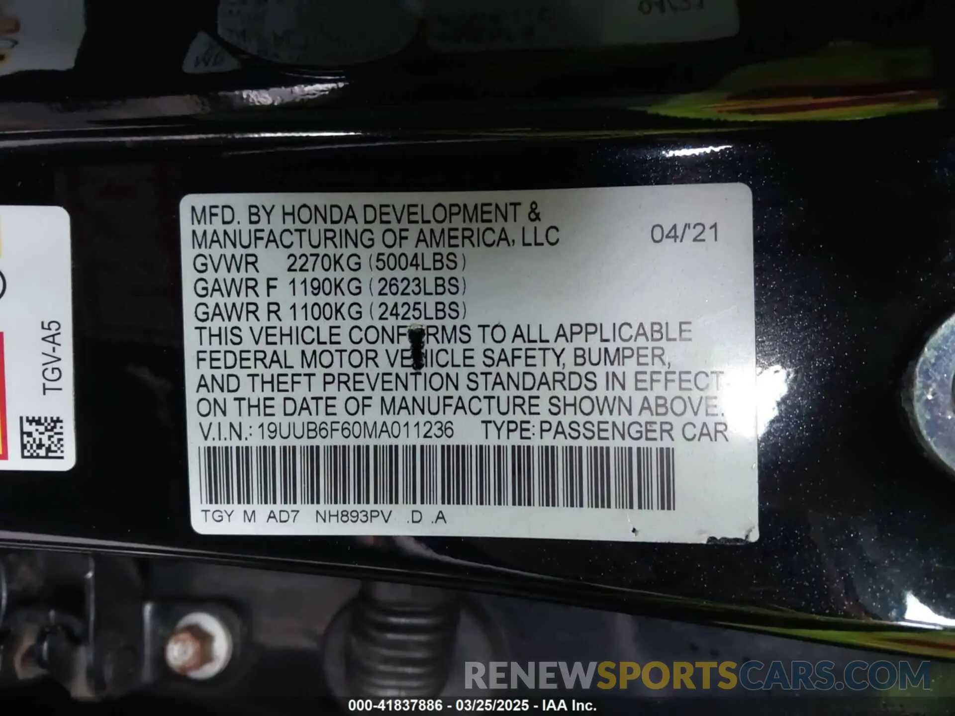 9 Photograph of a damaged car 19UUB6F60MA011236 ACURA TLX 2021