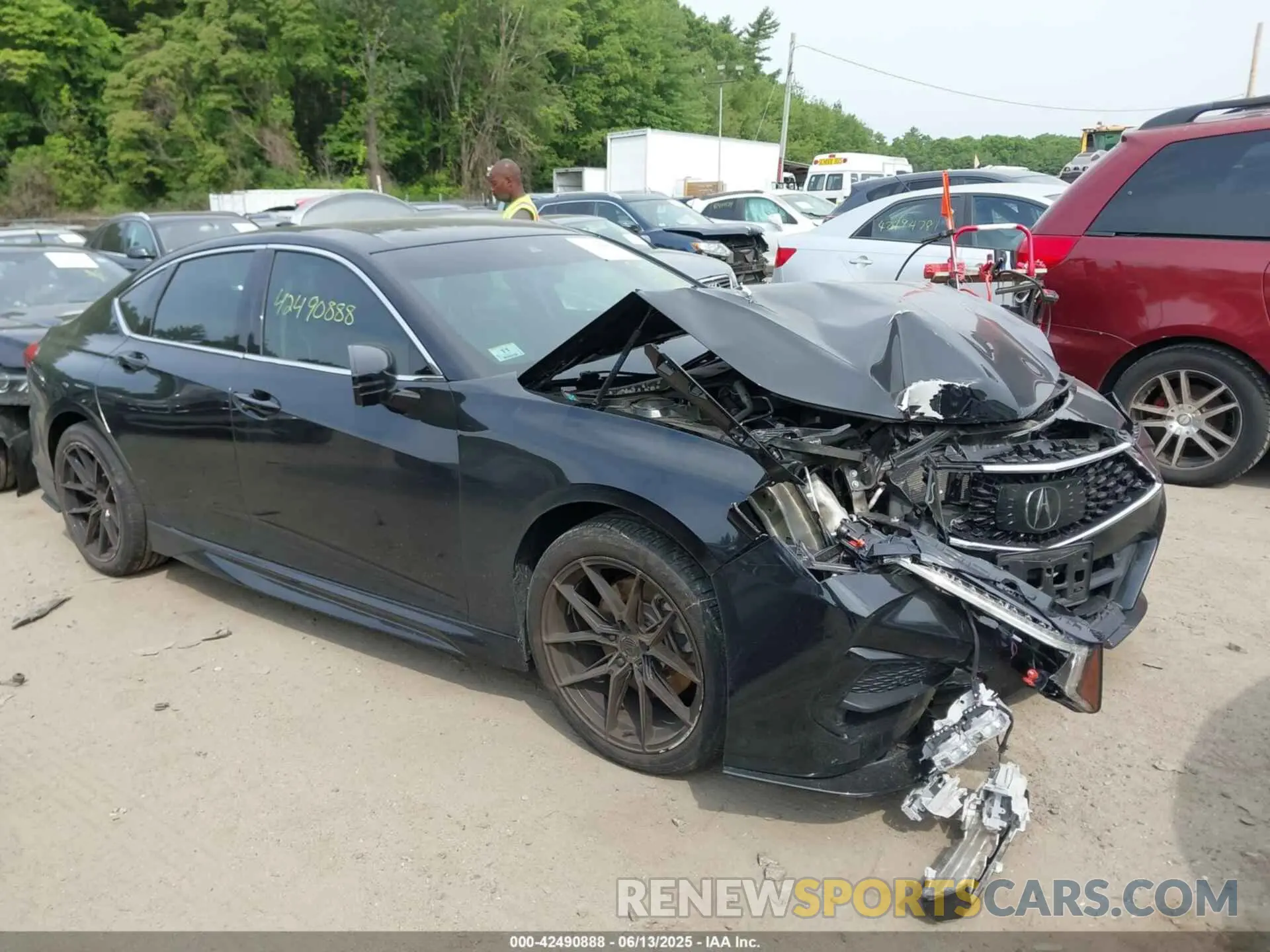 1 Photograph of a damaged car 19UUB6F66MA001052 ACURA TLX 2021