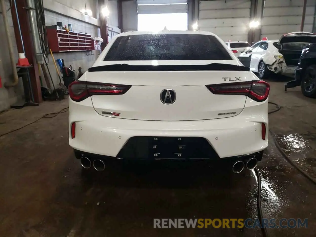 6 Photograph of a damaged car 19UUB7F02MA001227 ACURA TLX 2021
