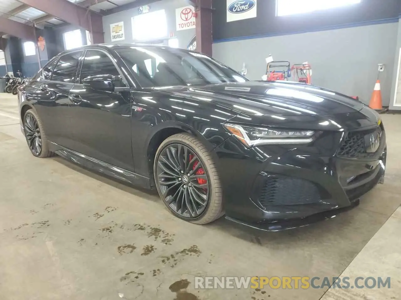 4 Photograph of a damaged car 19UUB7F08MA000681 ACURA TLX 2021