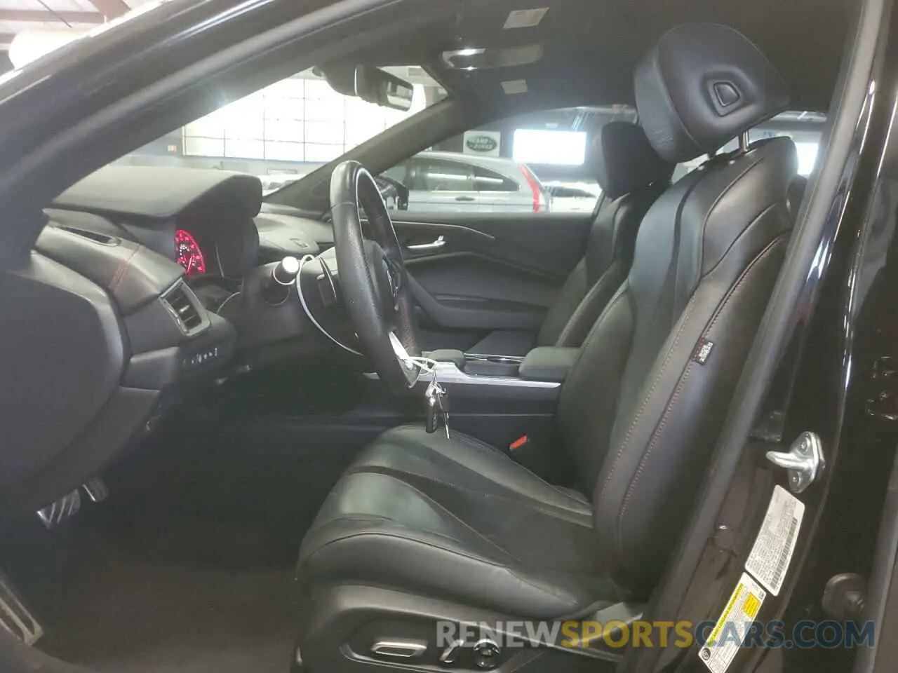 7 Photograph of a damaged car 19UUB7F08MA000681 ACURA TLX 2021