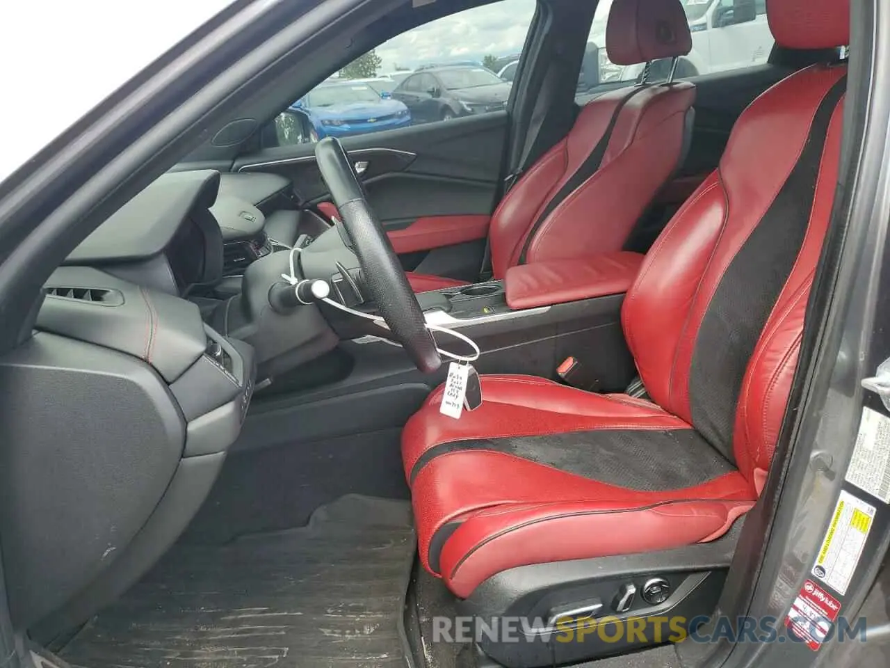 7 Photograph of a damaged car 19UUB7F09MA000379 ACURA TLX 2021