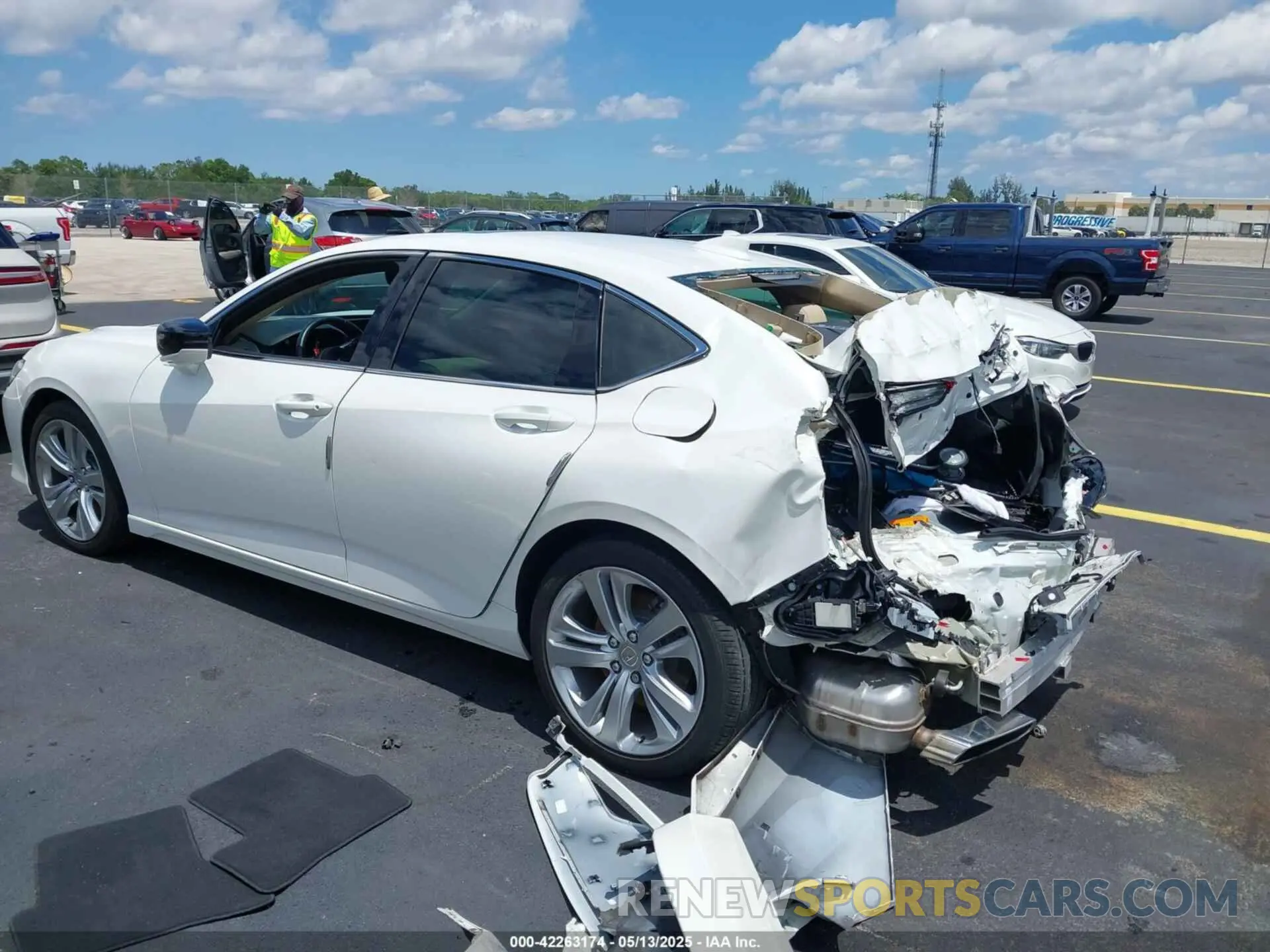 3 Photograph of a damaged car 19UUB5F44NA004283 ACURA TLX 2022