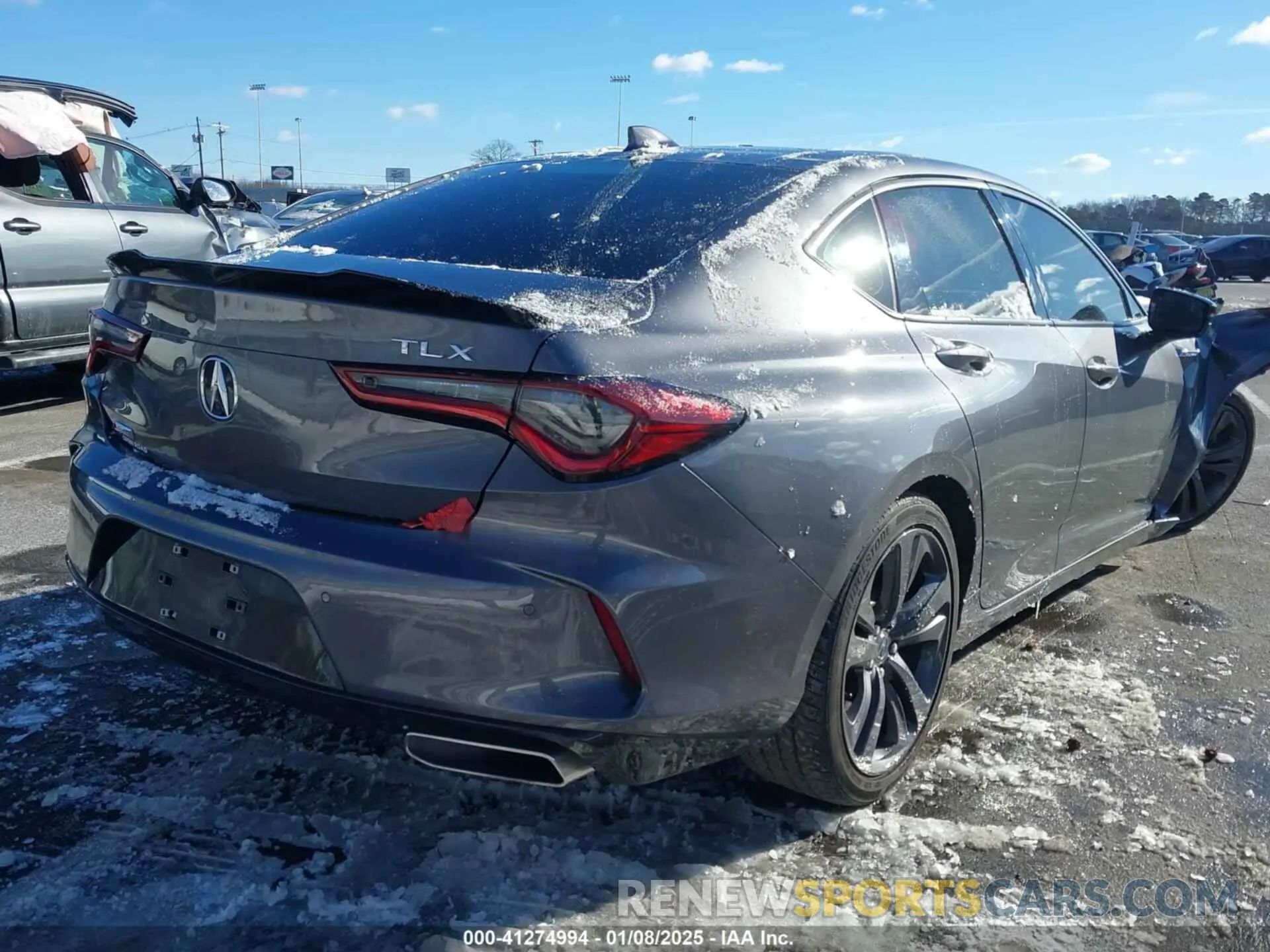 4 Photograph of a damaged car 19UUB5F50NA002152 ACURA TLX 2022