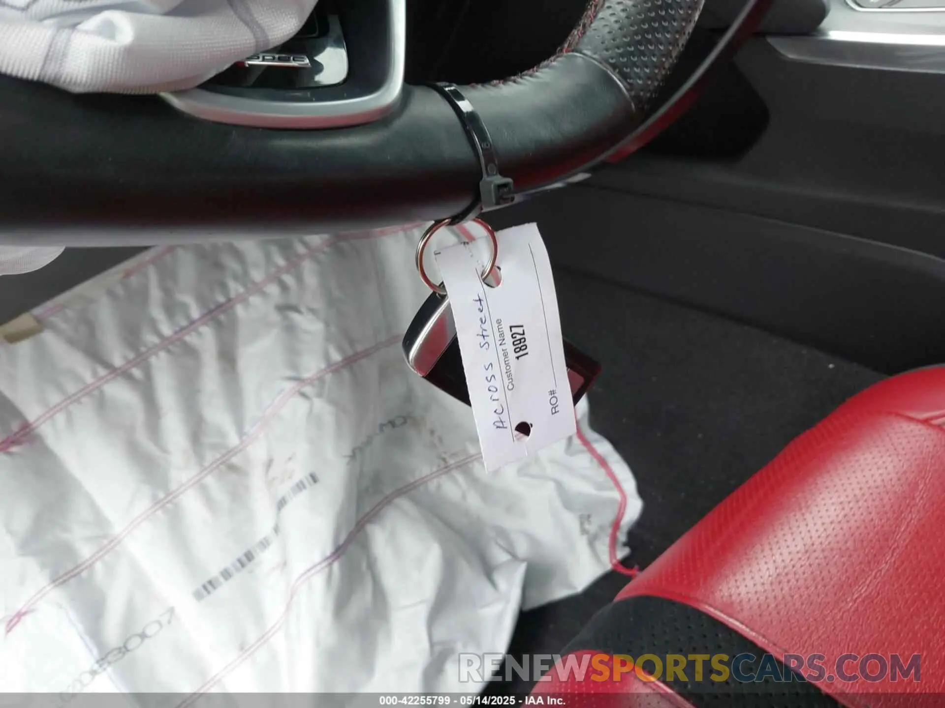11 Photograph of a damaged car 19UUB5F55NA002986 ACURA TLX 2022