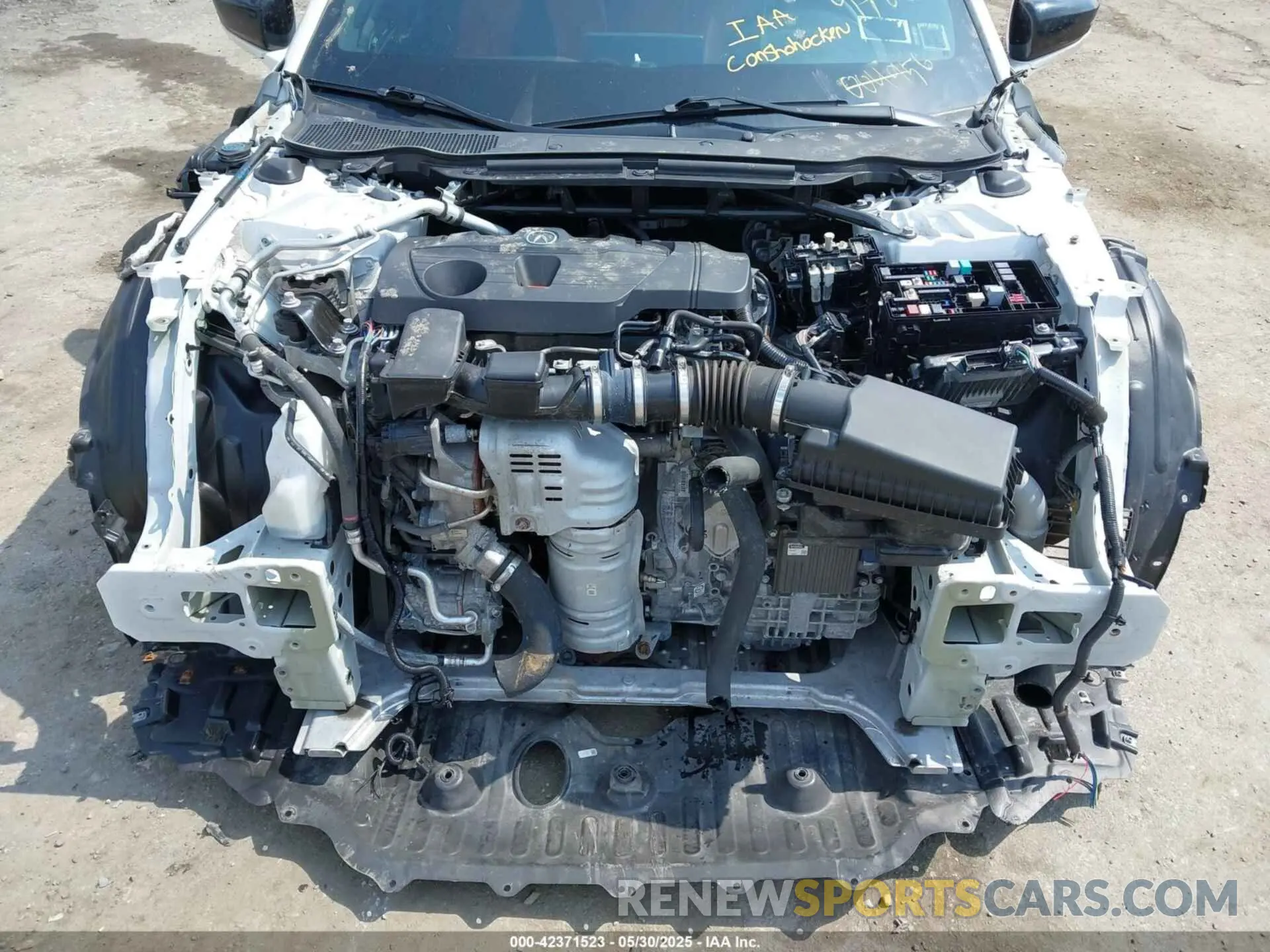 6 Photograph of a damaged car 19UUB5F56NA004956 ACURA TLX 2022