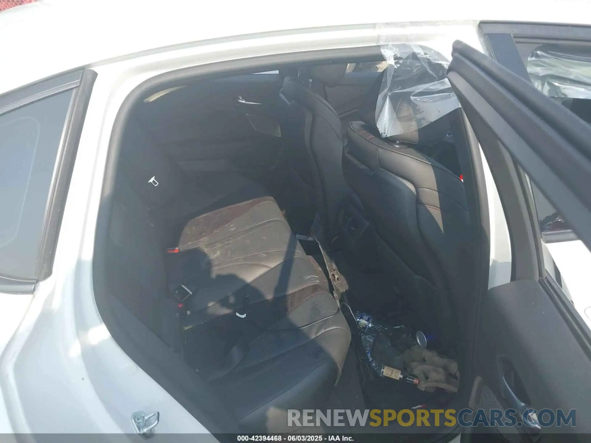 8 Photograph of a damaged car 19UUB5F59NA003672 ACURA TLX 2022