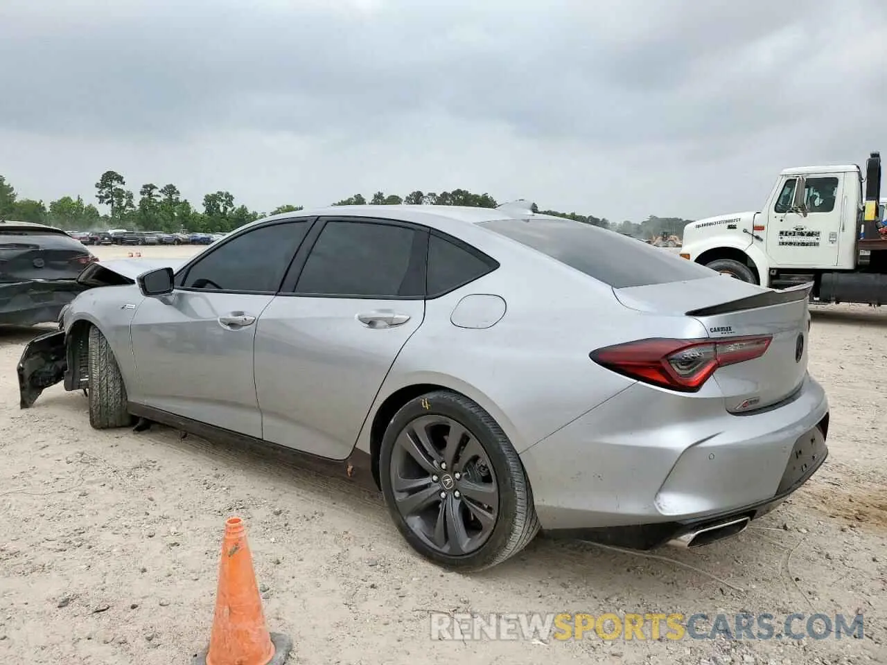 2 Photograph of a damaged car 19UUB5F5XNA005186 ACURA TLX 2022