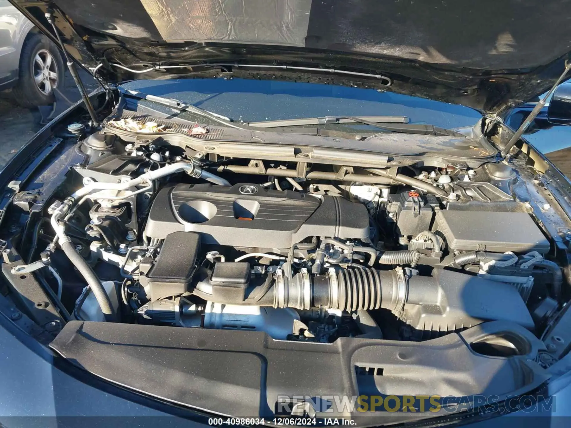 10 Photograph of a damaged car 19UUB6F33NA001694 ACURA TLX 2022