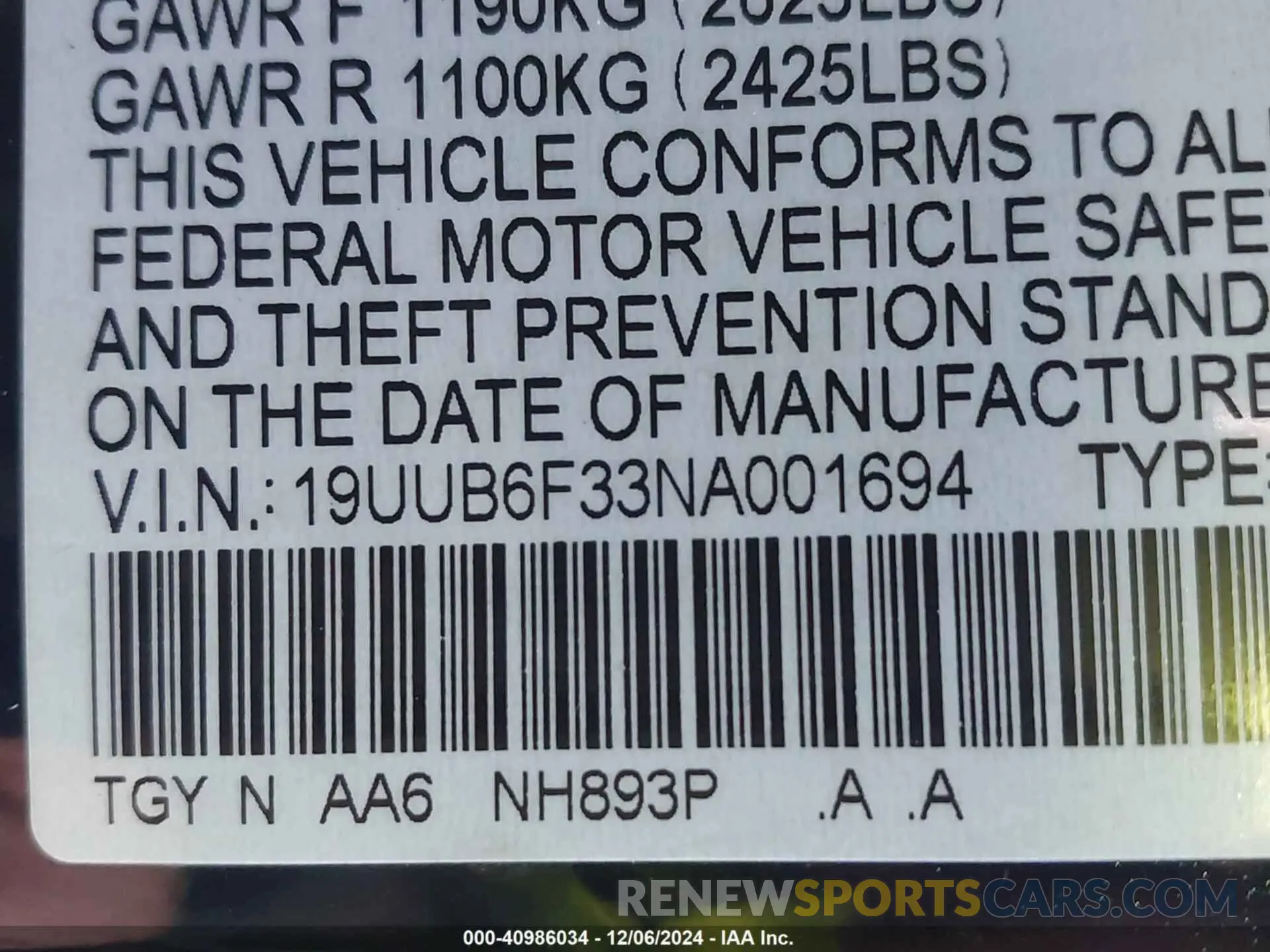 9 Photograph of a damaged car 19UUB6F33NA001694 ACURA TLX 2022