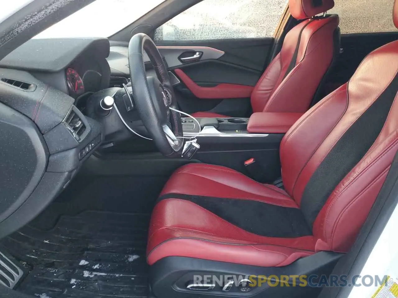 7 Photograph of a damaged car 19UUB6F50NA002030 ACURA TLX 2022