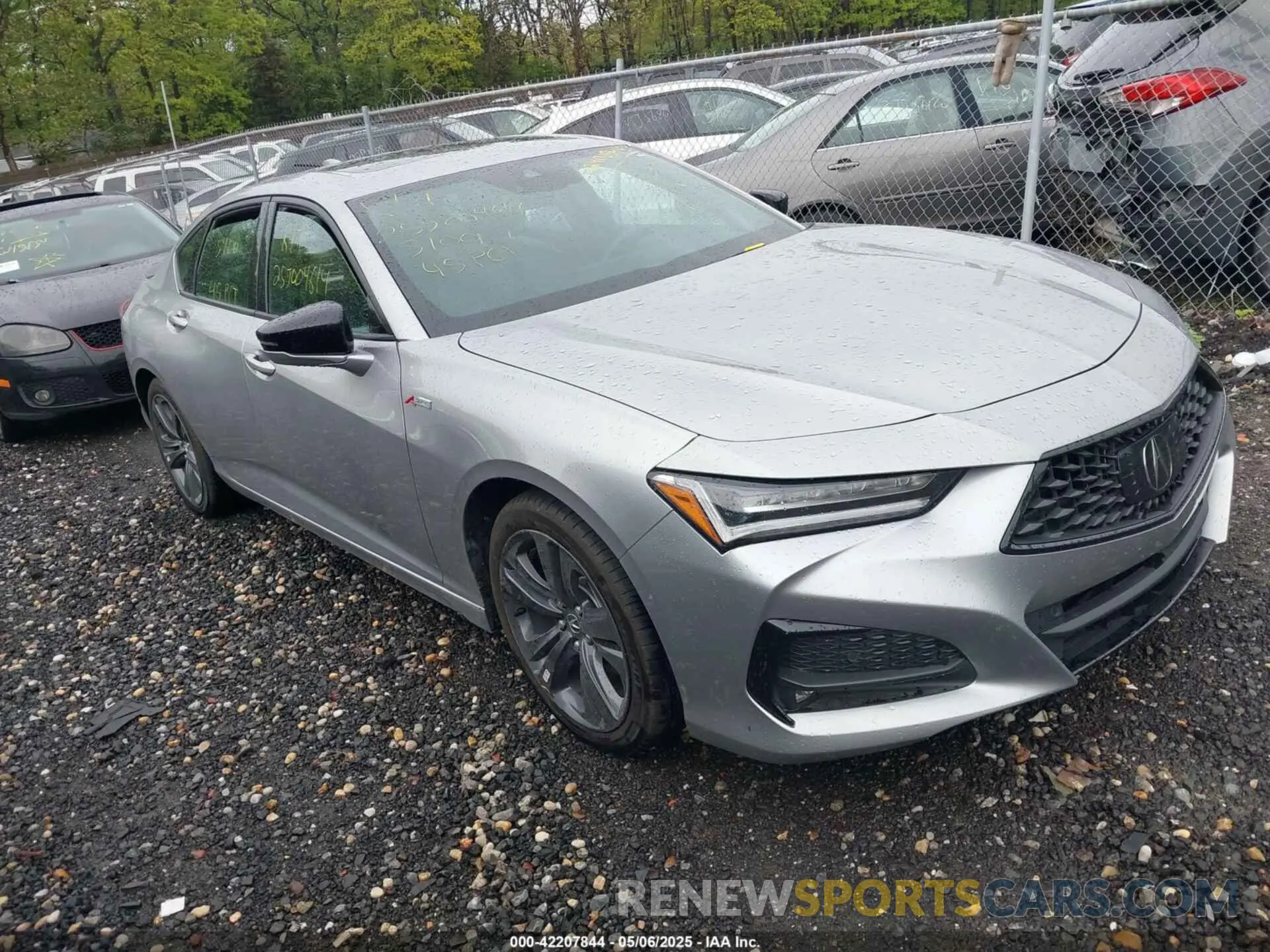 1 Photograph of a damaged car 19UUB6F51NA000805 ACURA TLX 2022