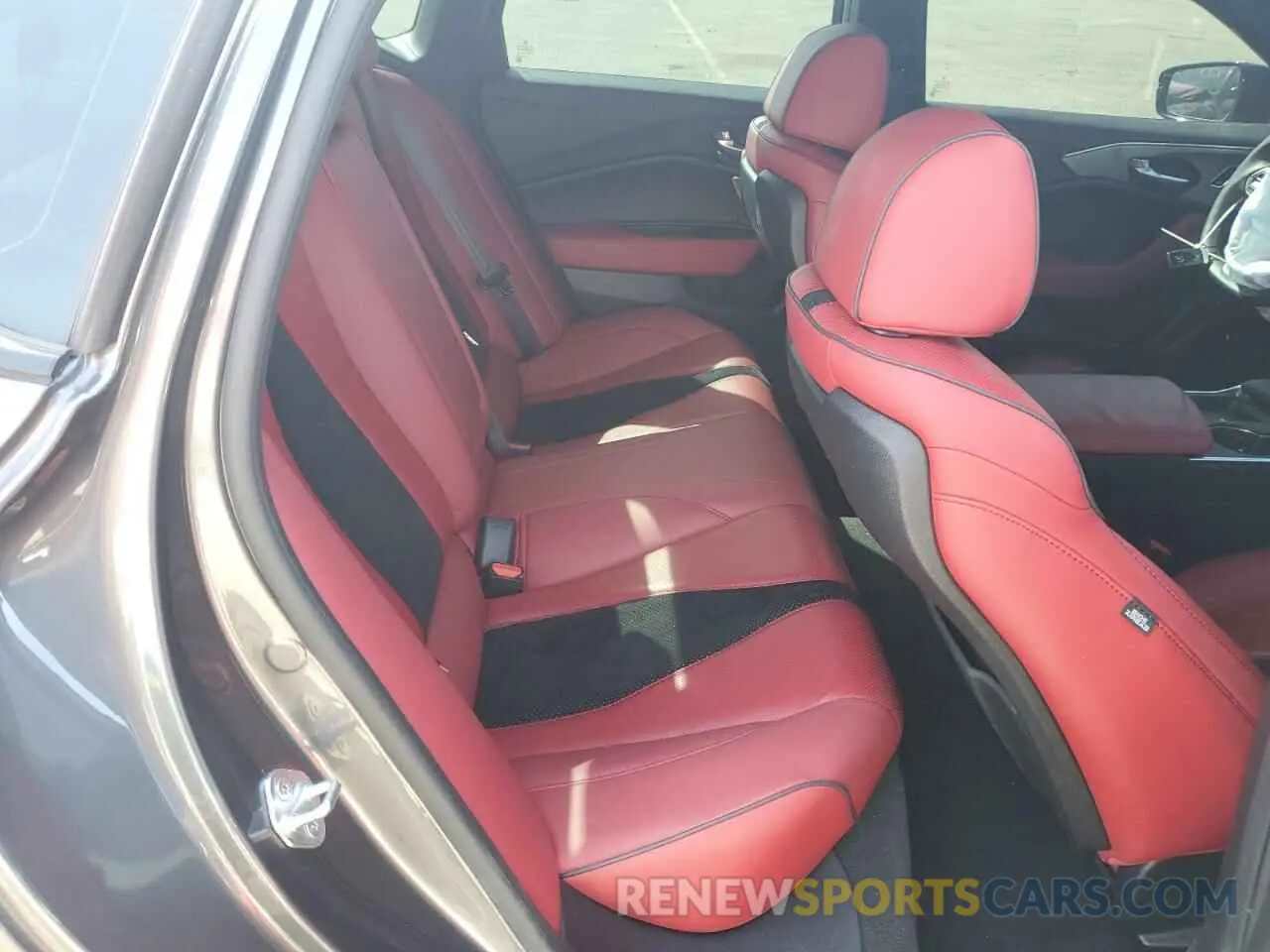 11 Photograph of a damaged car 19UUB6F57NA002610 ACURA TLX 2022