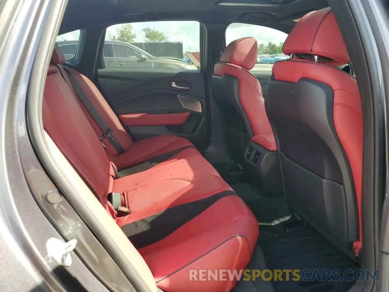 10 Photograph of a damaged car 19UUB6F59NA003788 ACURA TLX 2022