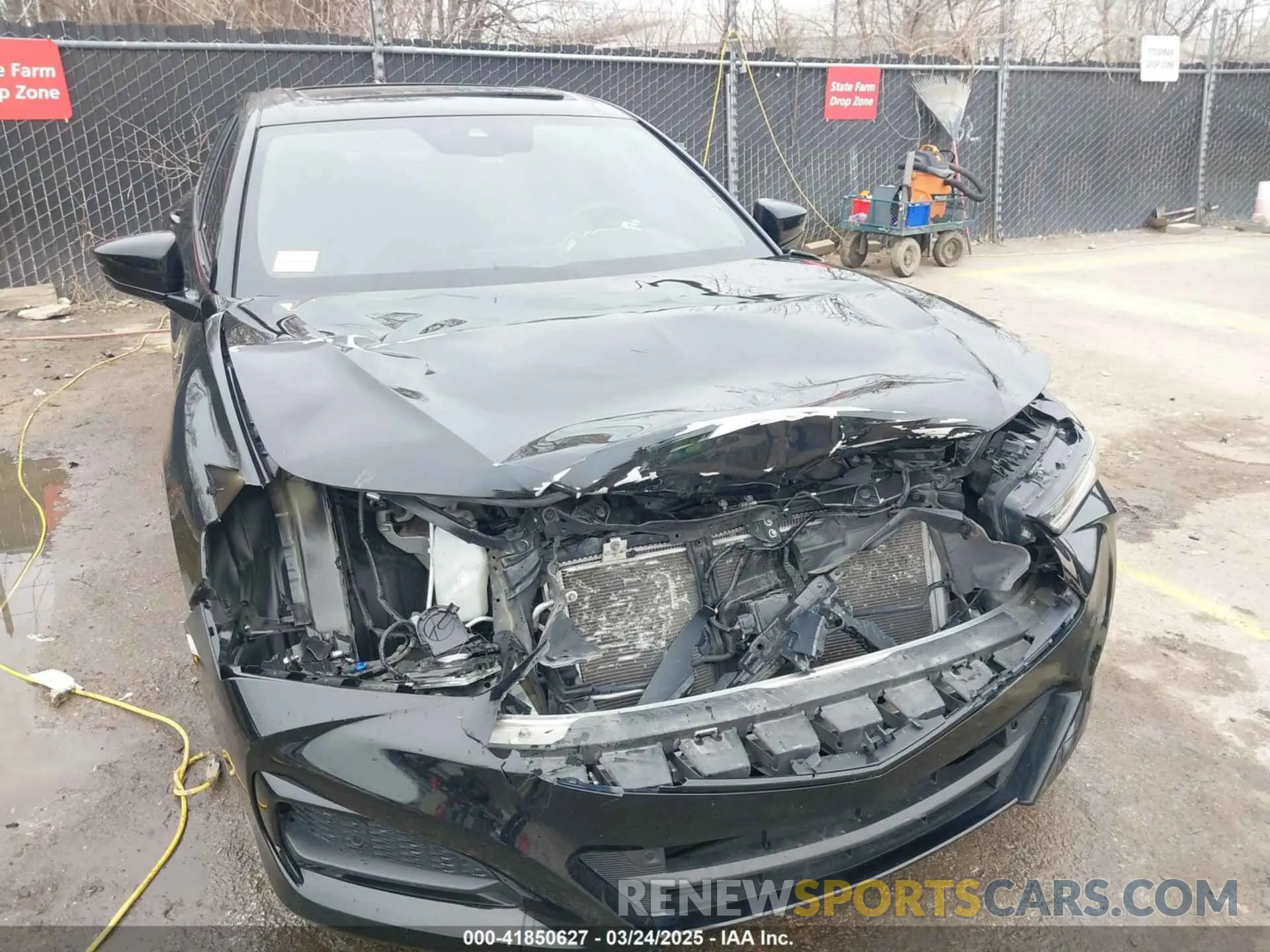 6 Photograph of a damaged car 19UUB6F5XNA002178 ACURA TLX 2022