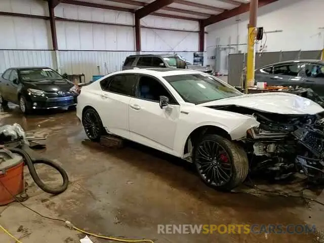 14 Photograph of a damaged car 19UUB7F04NA001490 ACURA TLX 2022