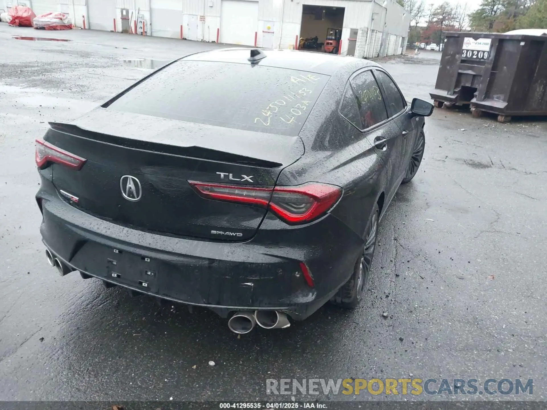 4 Photograph of a damaged car 19UUB7F06NA001393 ACURA TLX 2022