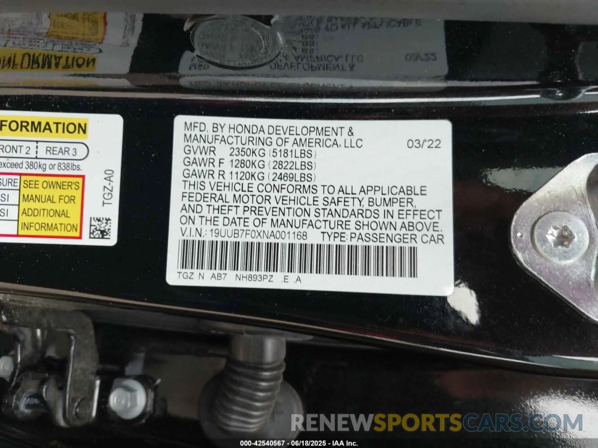 9 Photograph of a damaged car 19UUB7F0XNA001168 ACURA TLX 2022
