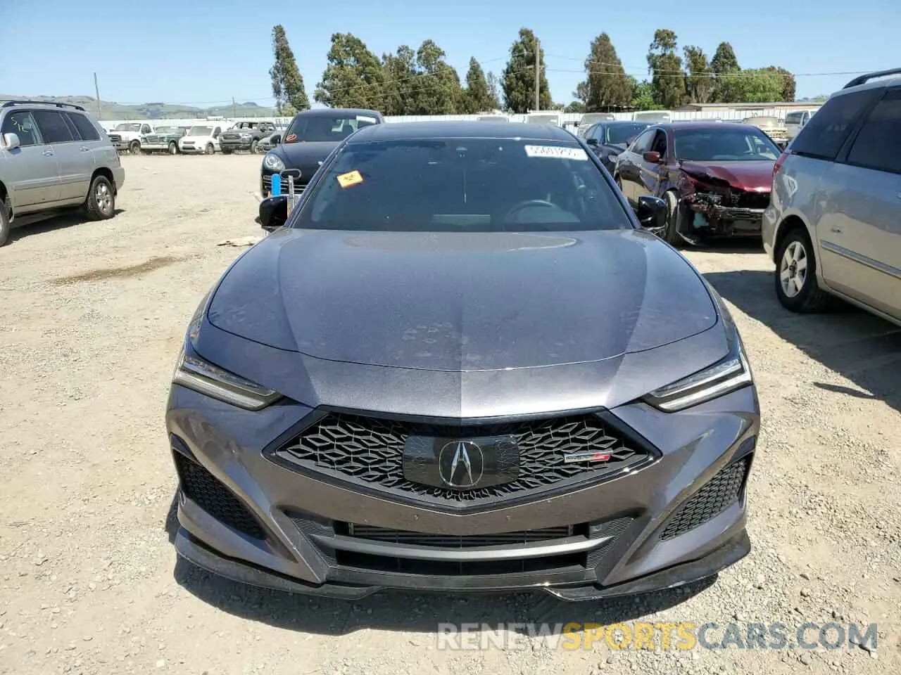 5 Photograph of a damaged car 19UUB7F93NA000913 ACURA TLX 2022