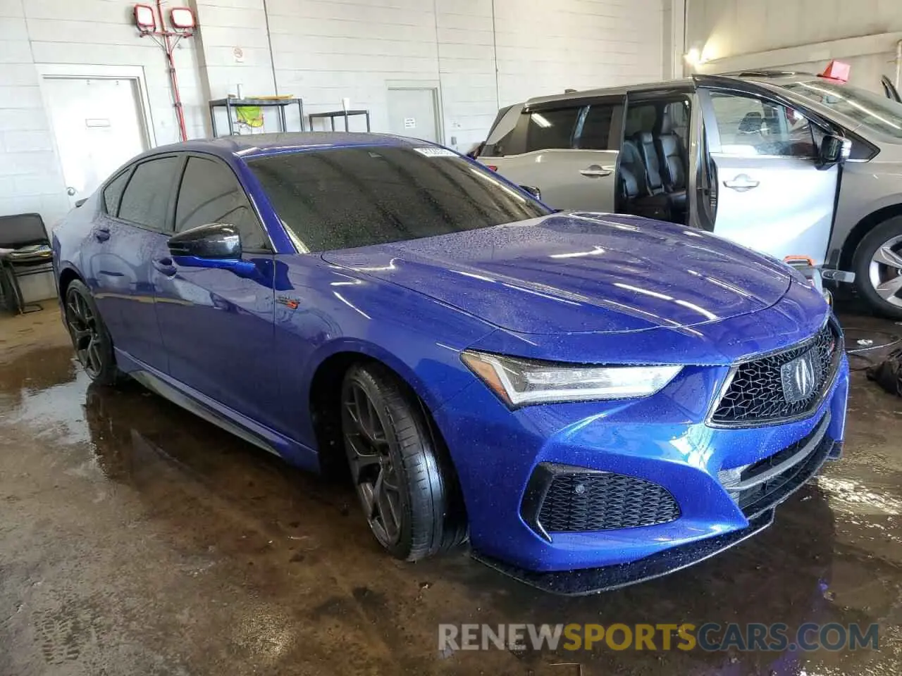 4 Photograph of a damaged car 19UUB7F93NA000958 ACURA TLX 2022