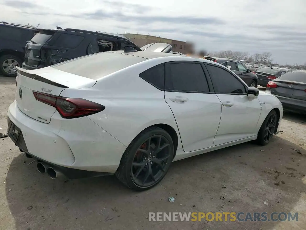 3 Photograph of a damaged car 19UUB7F95NA001576 ACURA TLX 2022