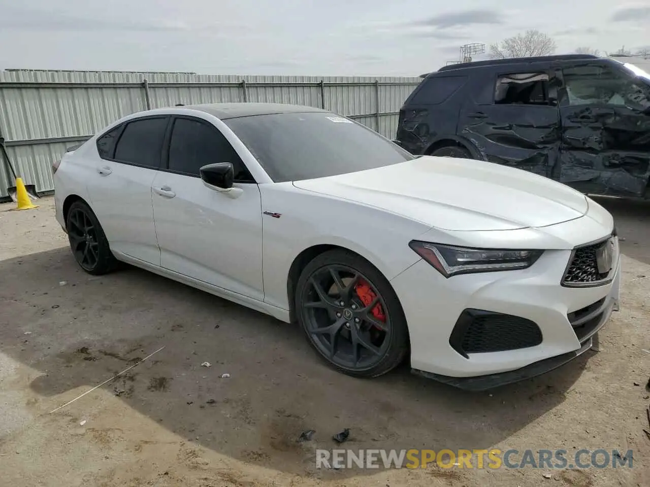 4 Photograph of a damaged car 19UUB7F95NA001576 ACURA TLX 2022