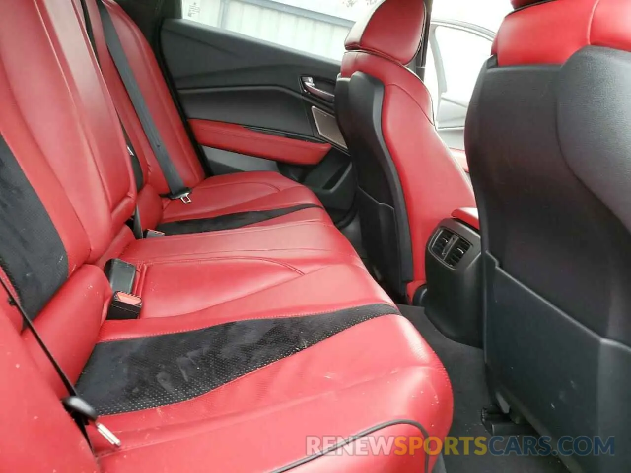 10 Photograph of a damaged car 19UUB7F97NA002518 ACURA TLX 2022