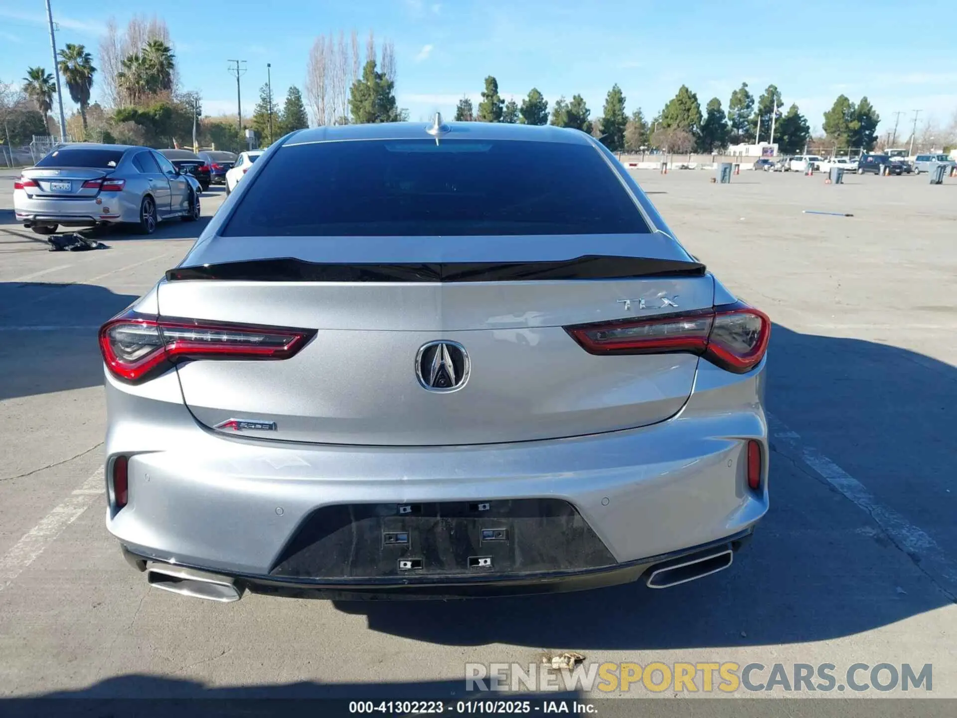 15 Photograph of a damaged car 19UUB5F53PA000091 ACURA TLX 2023