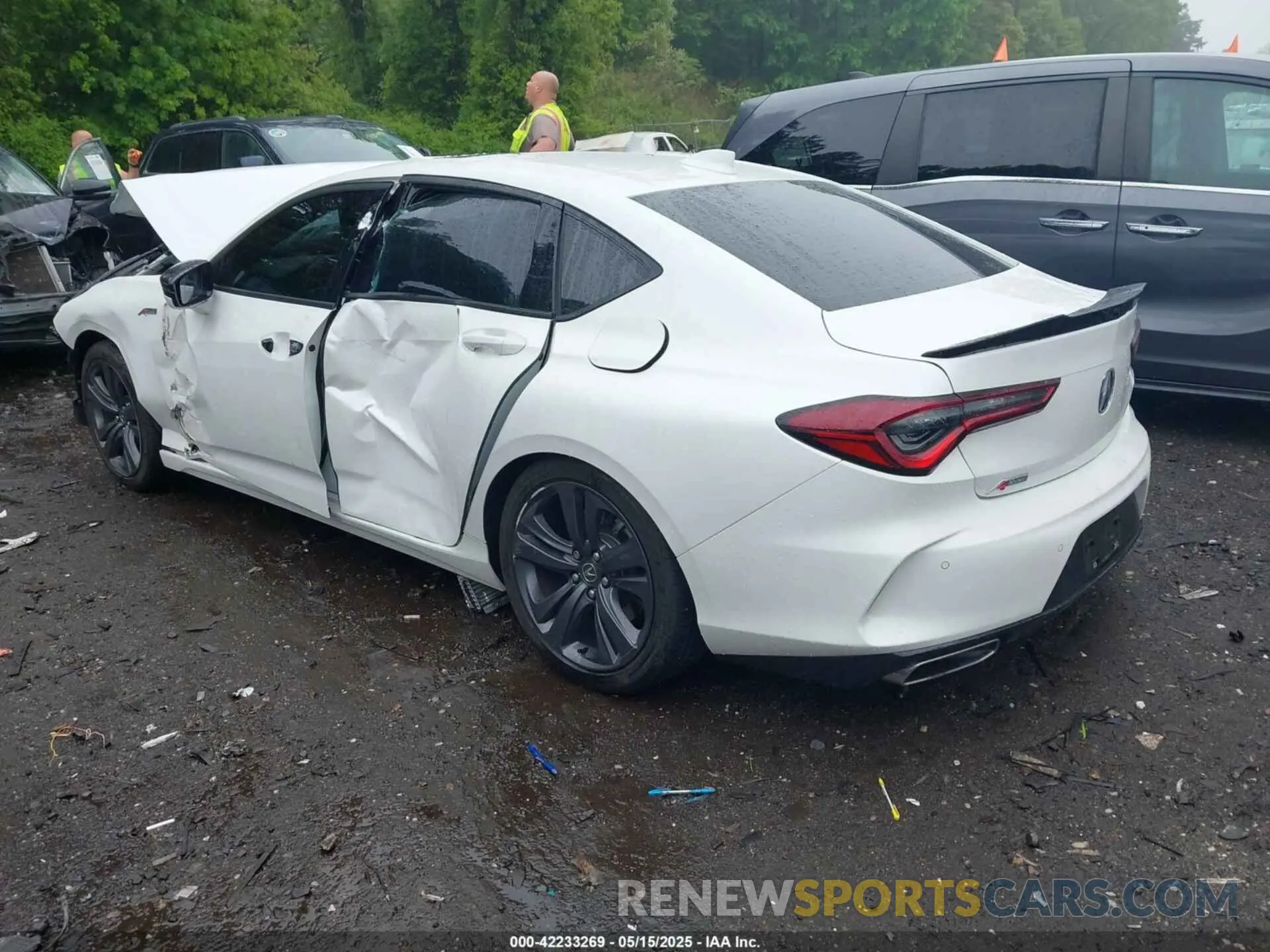 3 Photograph of a damaged car 19UUB5F53PA007302 ACURA TLX 2023