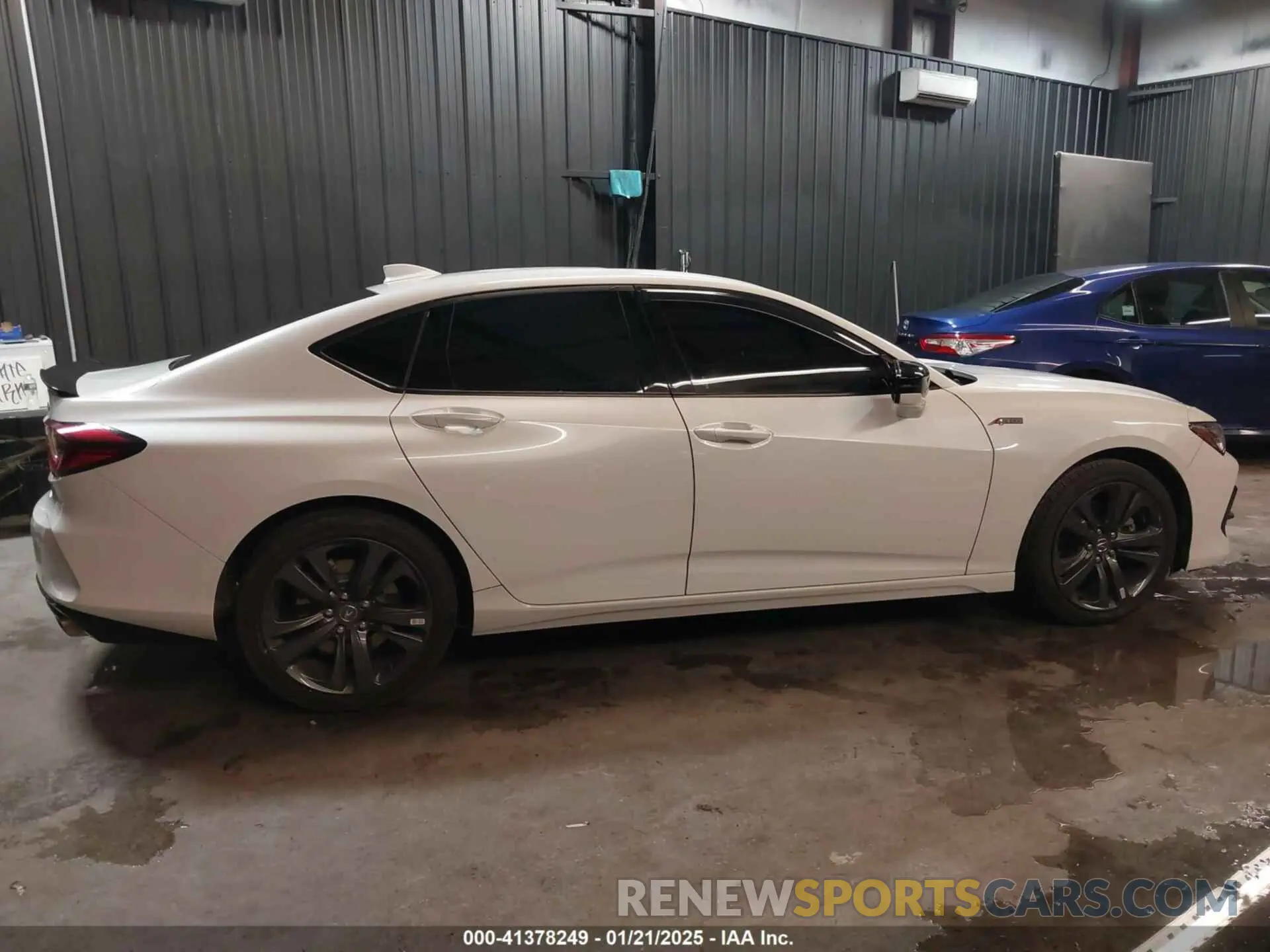 14 Photograph of a damaged car 19UUB5F54PA007213 ACURA TLX 2023