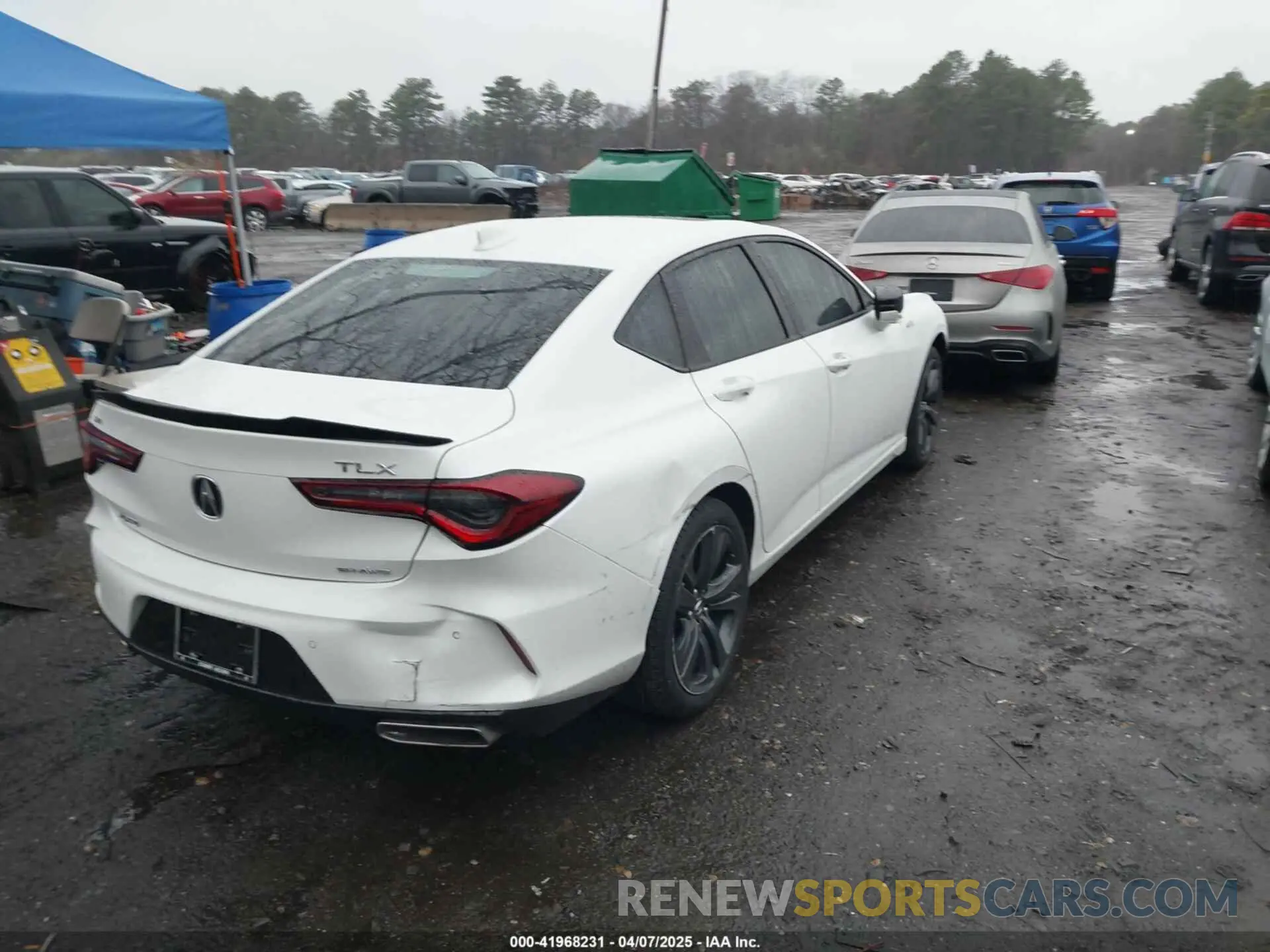 4 Photograph of a damaged car 19UUB6F52PA002372 ACURA TLX 2023