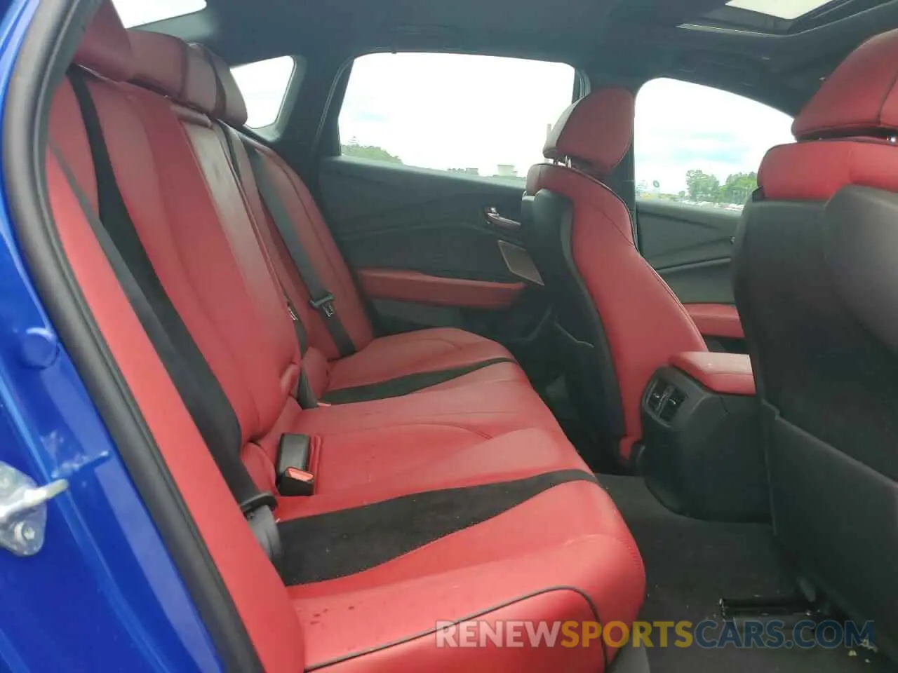 10 Photograph of a damaged car 19UUB6F52PA002811 ACURA TLX 2023