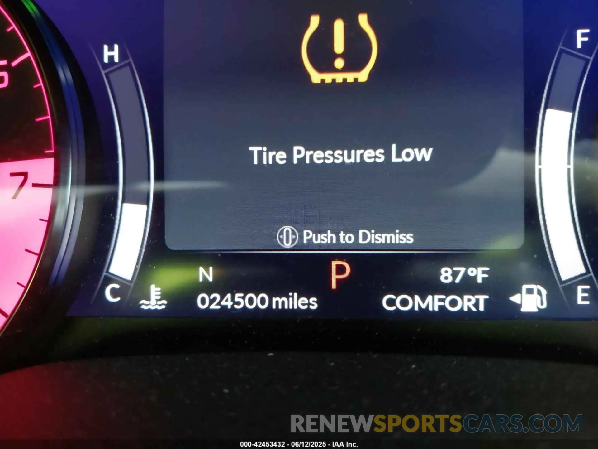 15 Photograph of a damaged car 19UUB6F54PA004608 ACURA TLX 2023