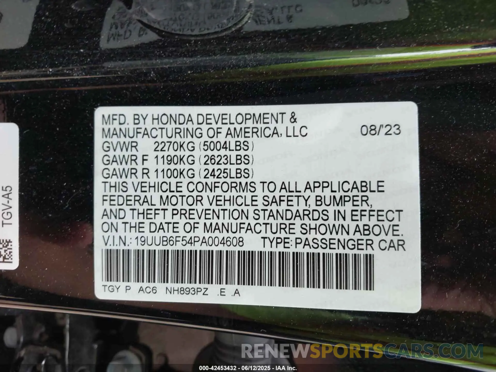 9 Photograph of a damaged car 19UUB6F54PA004608 ACURA TLX 2023