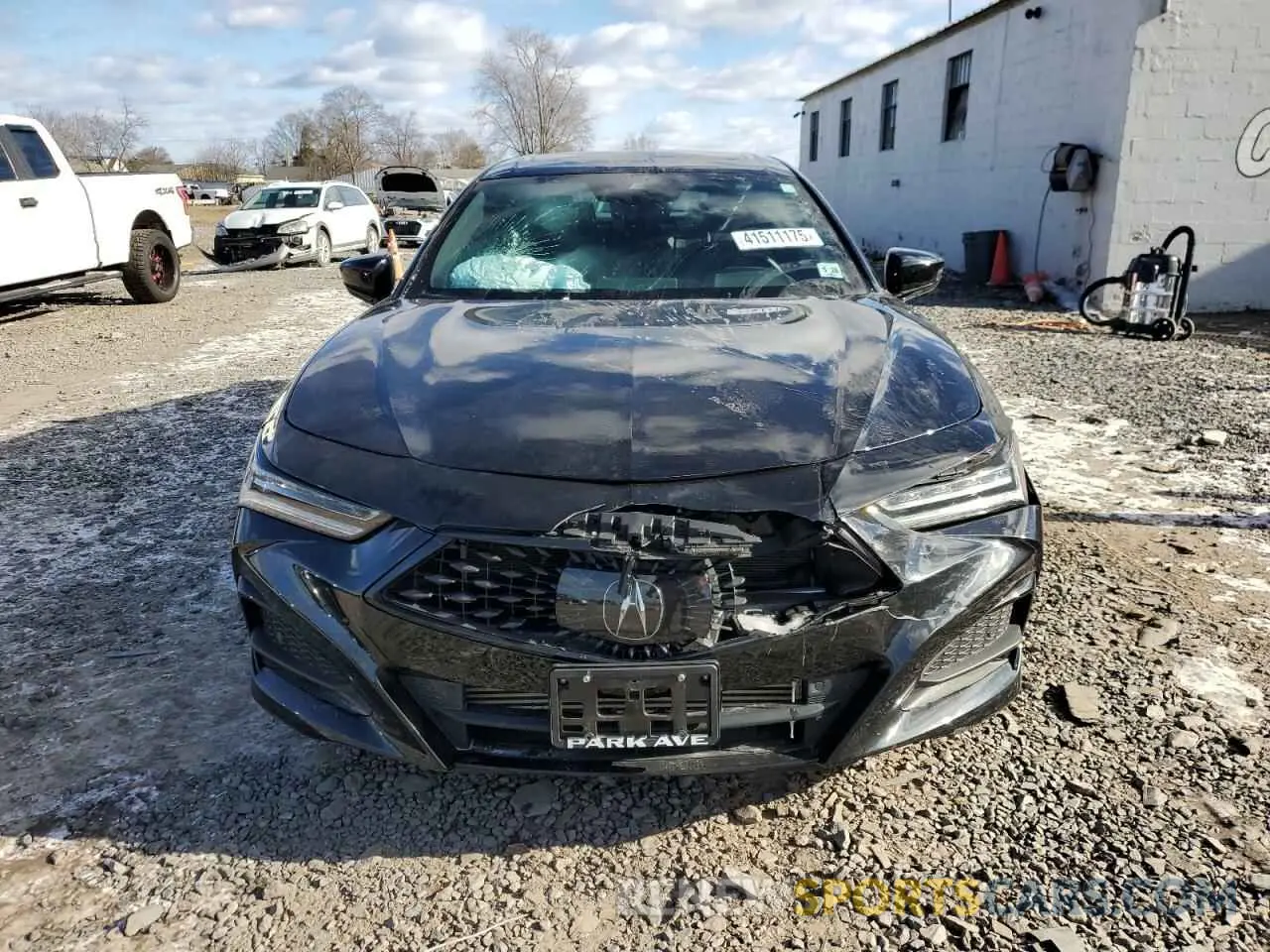 5 Photograph of a damaged car 19UUB6F5XPA002524 ACURA TLX 2023