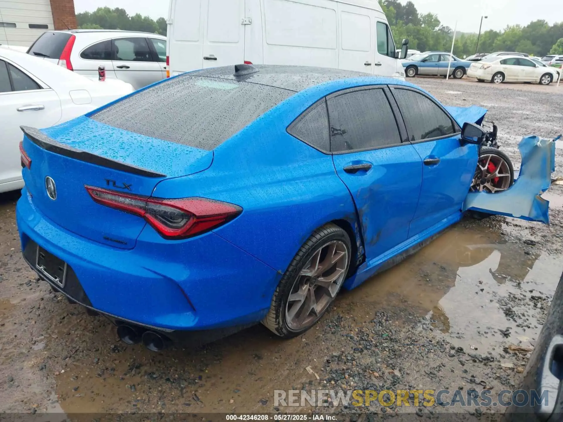 4 Photograph of a damaged car 19UUB7F00PY000248 ACURA TLX 2023