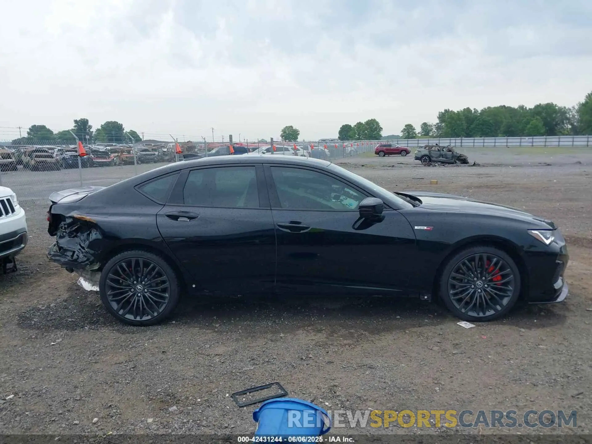 14 Photograph of a damaged car 19UUB7F09PA001262 ACURA TLX 2023