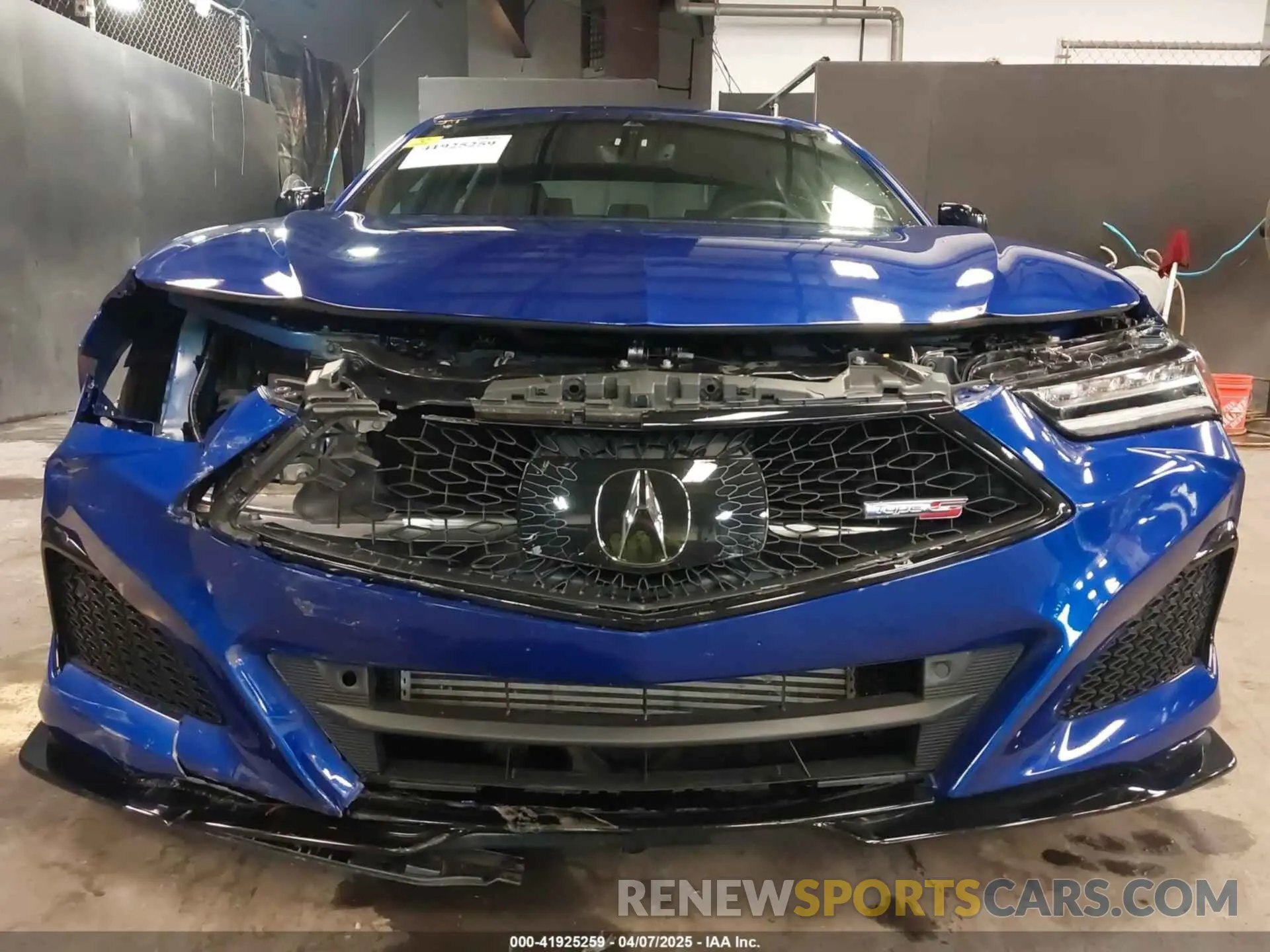 6 Photograph of a damaged car 19UUB7F90PA002900 ACURA TLX 2023