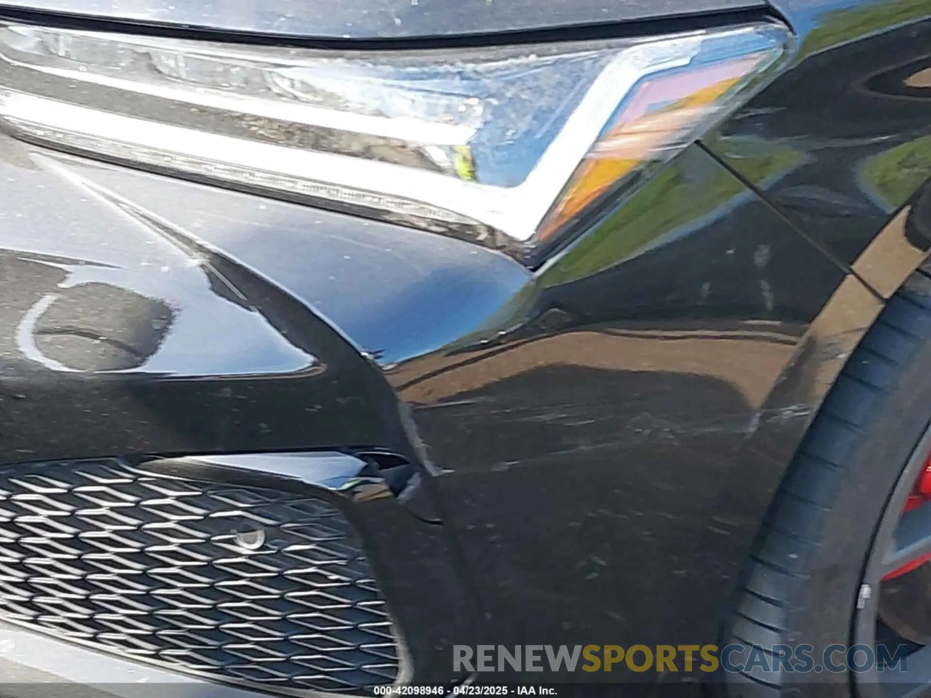 6 Photograph of a damaged car 19UUB7F91PA004042 ACURA TLX 2023