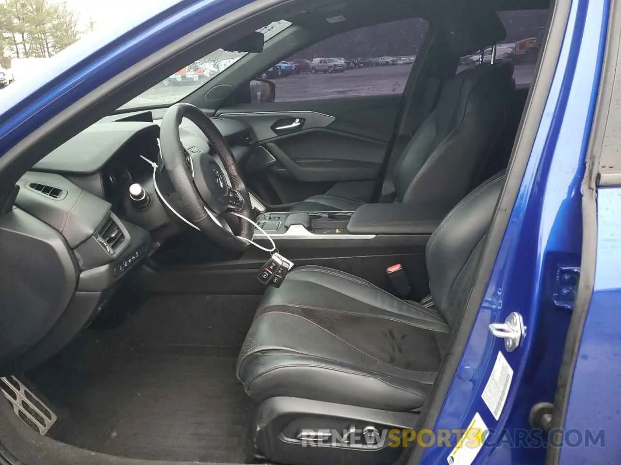 7 Photograph of a damaged car 19UUB7F99PA001485 ACURA TLX 2023