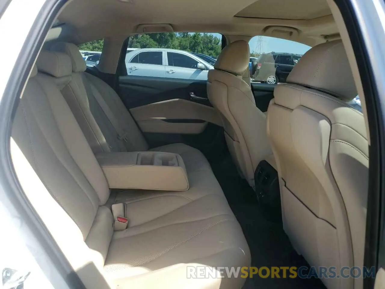 10 Photograph of a damaged car 19UUB5F47RA000752 ACURA TLX 2024