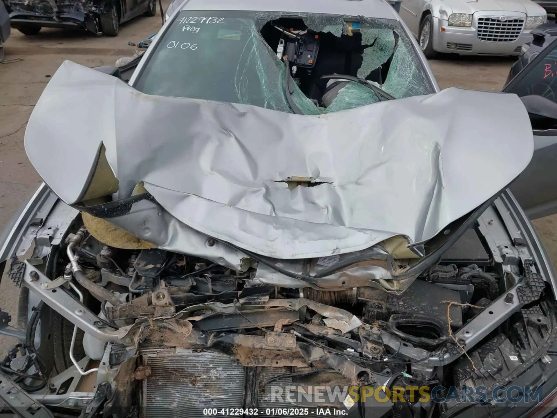 10 Photograph of a damaged car 19UUB6F52SA000629 ACURA TLX 2025
