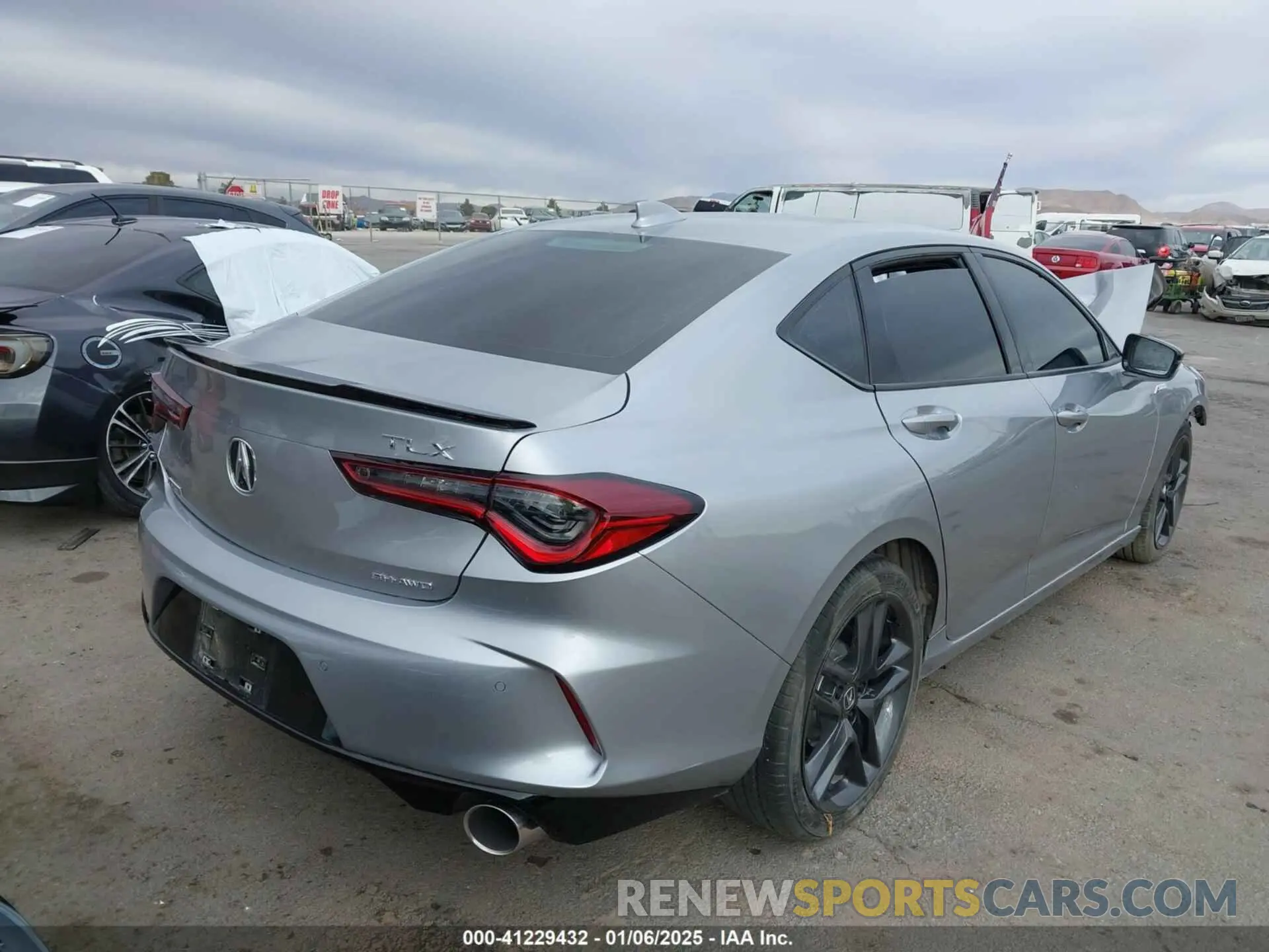 4 Photograph of a damaged car 19UUB6F52SA000629 ACURA TLX 2025