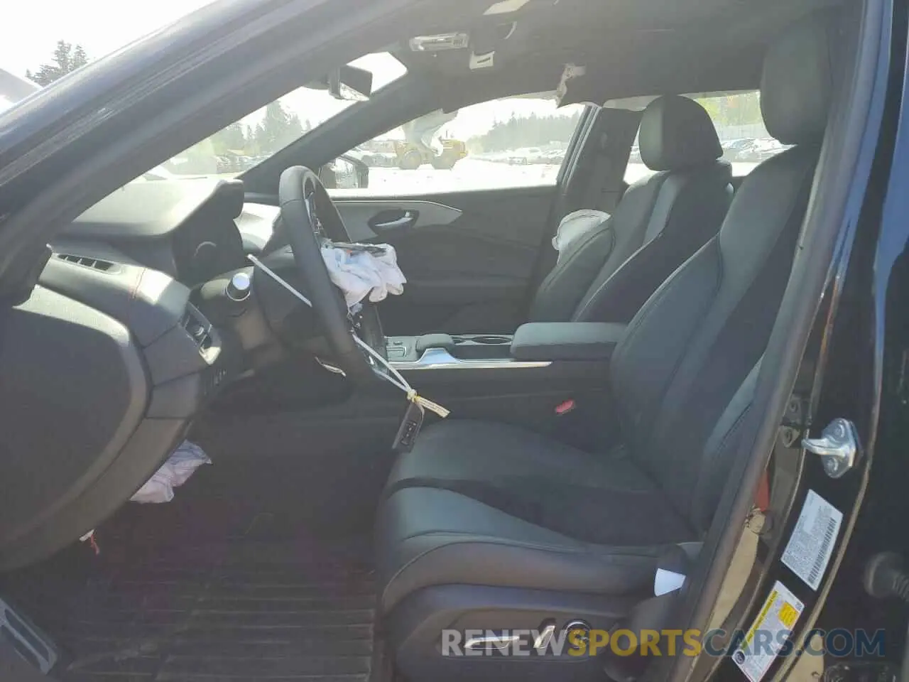 7 Photograph of a damaged car 19UUB6F55SA000785 ACURA TLX 2025