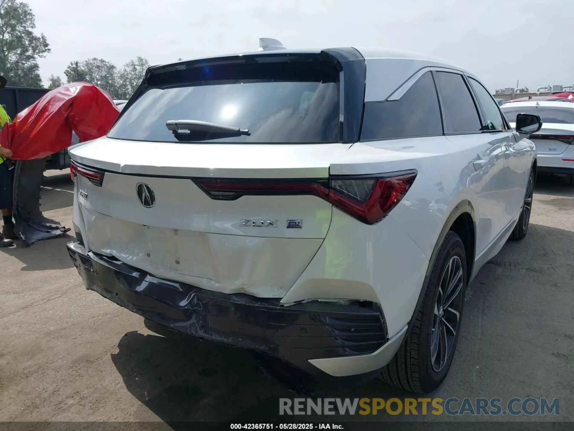 4 Photograph of a damaged car 4W5KHMRK8RZ519144 ACURA ZDX 2024