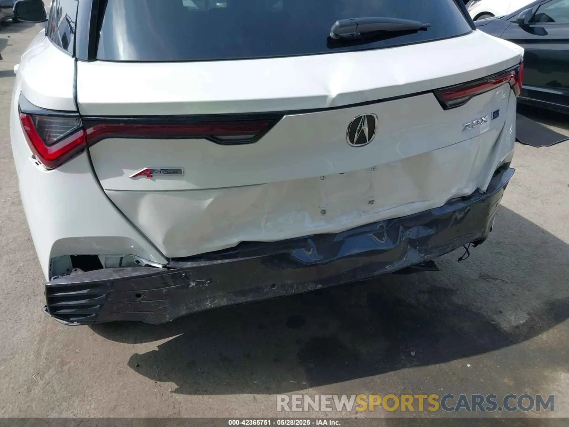 6 Photograph of a damaged car 4W5KHMRK8RZ519144 ACURA ZDX 2024