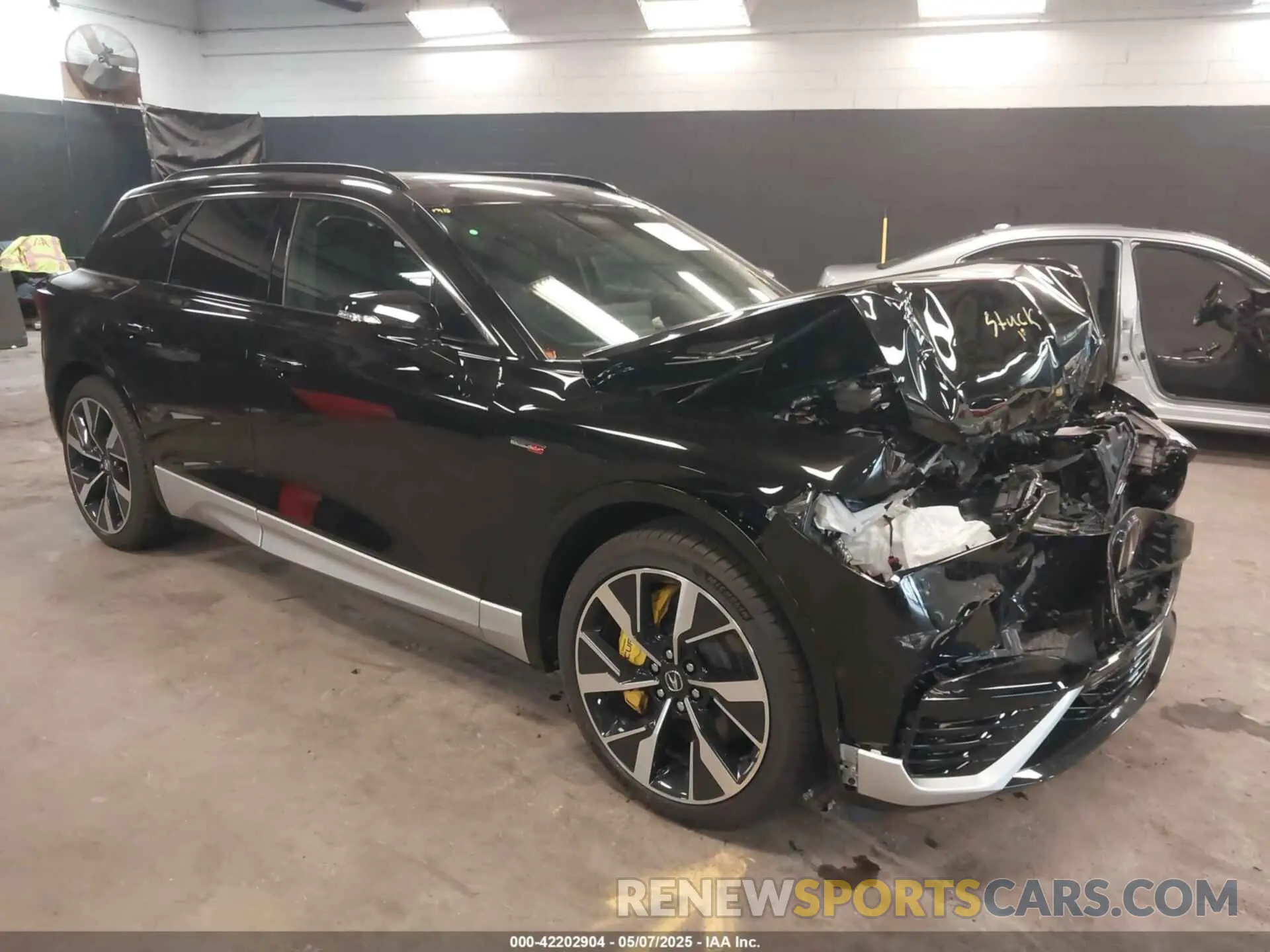 1 Photograph of a damaged car 4W5XHPRL5RZ513611 ACURA ZDX 2024